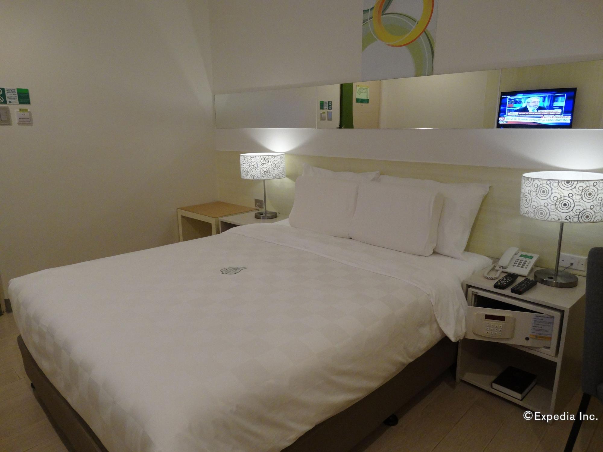 Go Hotels Lanang - Davao City Dış mekan fotoğraf