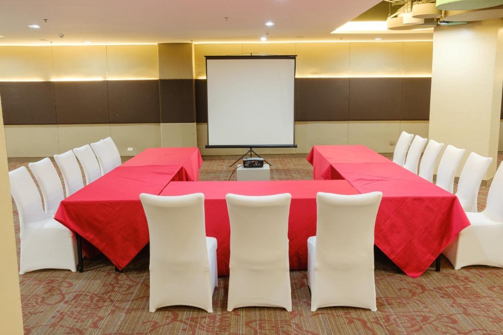 Go Hotels Lanang - Davao City Dış mekan fotoğraf