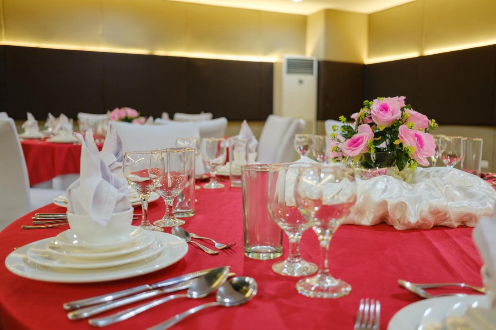 Go Hotels Lanang - Davao City Dış mekan fotoğraf