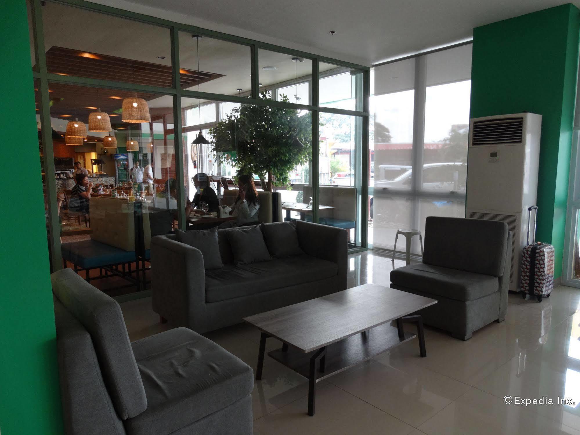 Go Hotels Lanang - Davao City Dış mekan fotoğraf